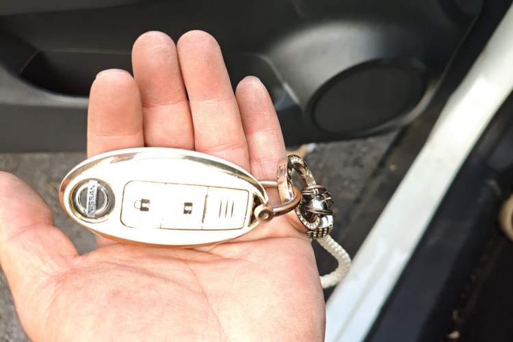 Used Nissan X-Trail 2019 2.0L CVT Smart Connect Comfort Edition 2WD