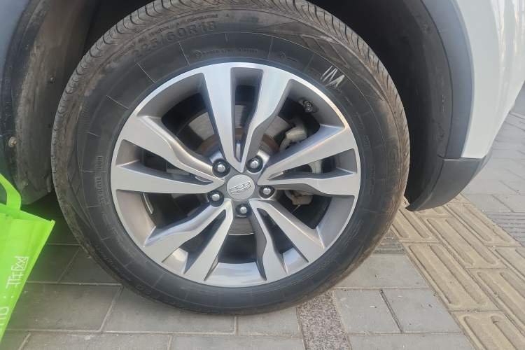 Used Geely Auto Emgrand X7 Sport 2016 1.8TD Automatic Smart Model
