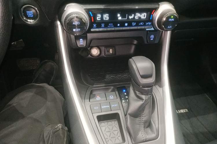 Used Toyota Wildlander 2020 2.0L CVT Two-Wheel Drive Luxury Edition