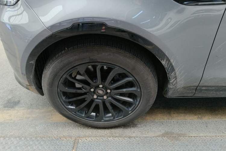 Used Land Rover Discovery 2021 360 PS R-Dynamic HSE
