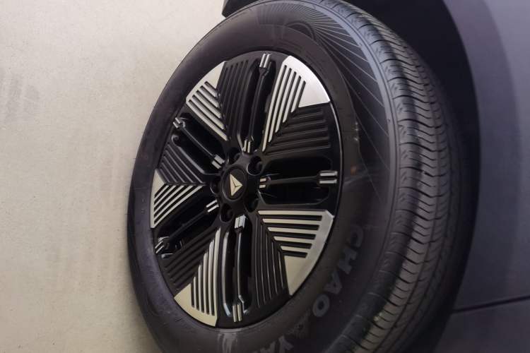 Used  S05 2024 510Max Pure Electric Version
