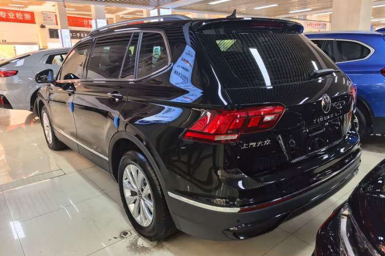 Used Volkswagen Tiguan L 2024 Outstanding Model 330TSI Automatic Two-Wheel Drive Longteng Edition

