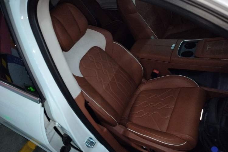 Used VOYAH FREE 2024 Ultra-Long Range Intelligent Driving Version
