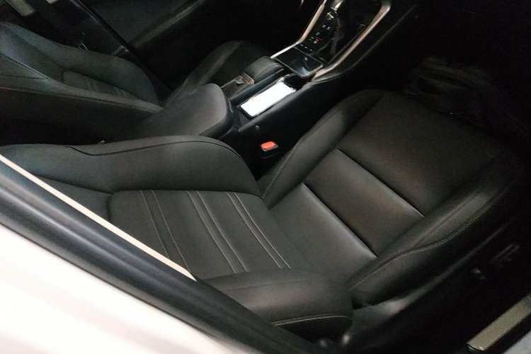 Used Lexus NX 2020 300h Front-Drive FENGSHANG Version China VI Standard
