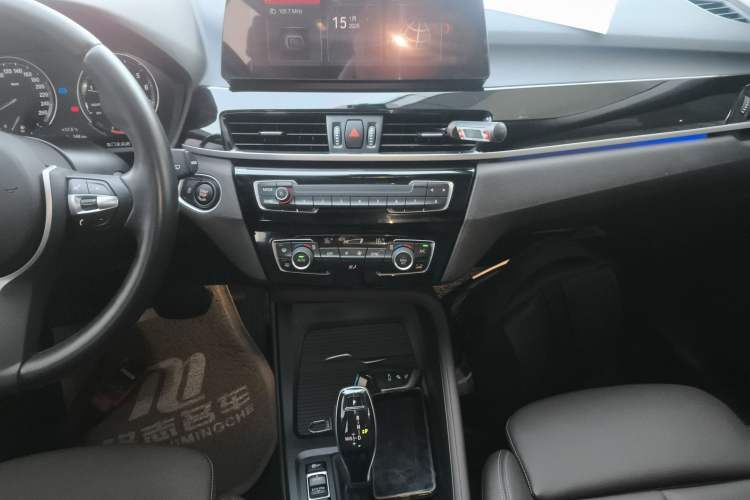 Used BMW X1 2021 Restyled sDrive25Li Leading Edition
