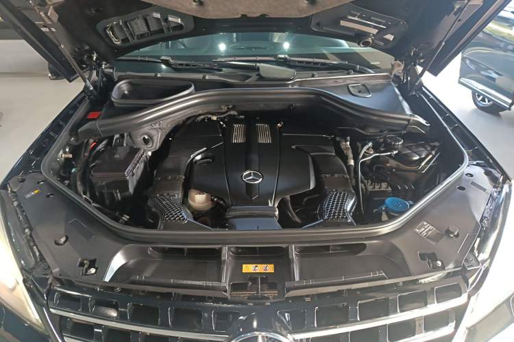 Used Mercedes-Benz M-Class 2015 ML 320 4MATIC