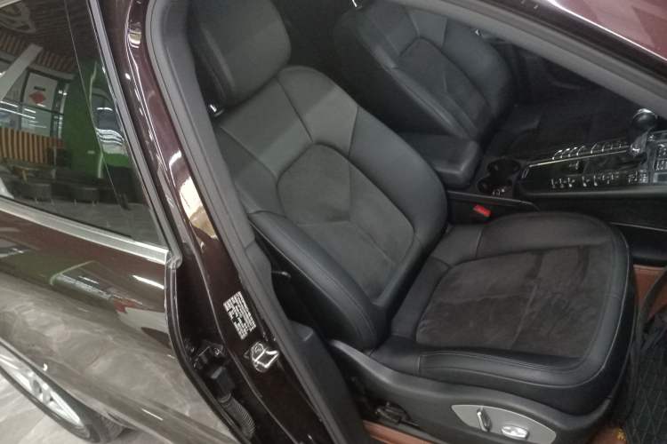 Used Porsche Macan 2018 Macan 2.0T
