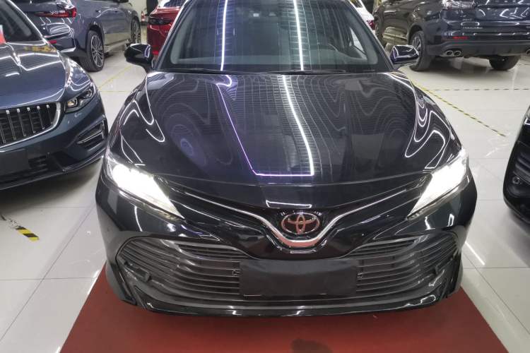 Used Toyota Camry 2019 Revised Version 2.0G Luxury Edition