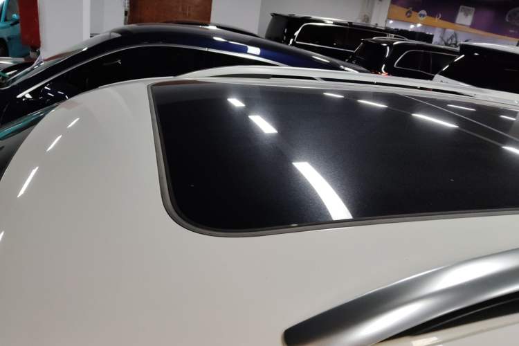 Used Volkswagen Tiguan L 2022 330TSI Automatic Two-Wheel Drive R-Line Enhanced Edition
