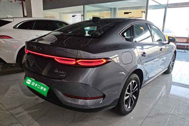 Used BYD Qin PLUS 2025 DM-i Smart Drive 120KM Superior Model