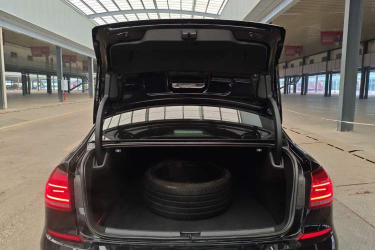 Used Volkswagen Passat 2017 330TSI DSG Prestige Edition
