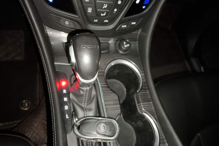 Used Buick Envision 2019 20T Two-Wheel Drive Elite Version China V Standard
