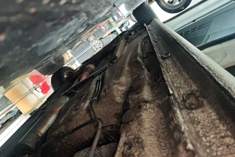 Used Volkswagen Gran Lavida 2015 230TSI DSG Comfort Edition
