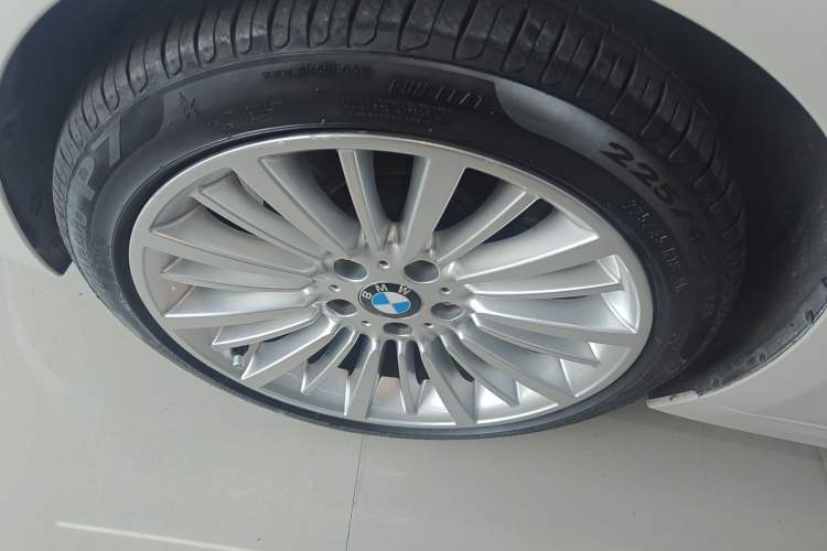 Used BMW 3 Series 2018 320Li Fashion Model
