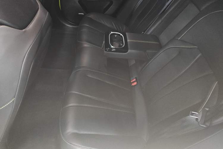 Used XPeng P7 2022 670E+ Pengyi Edition
