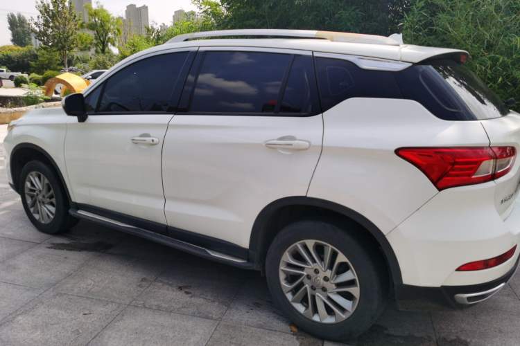 Used GAC Trumpchi GS4 2017 200T Manual Two-Wheel Drive Comfort Edition
