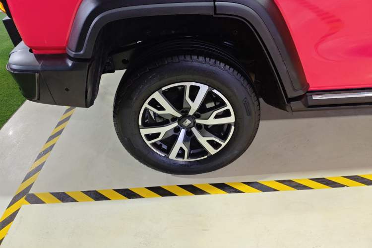 Used Tank 300 2021 City Edition 2.0T—Truly Stylish
