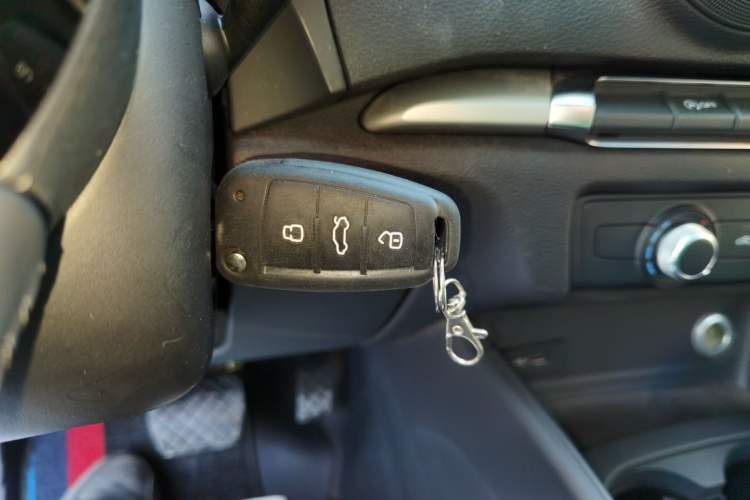 Used Audi A3 2020 Restyled Limousine 35 TFSI Ambition Version China VI
