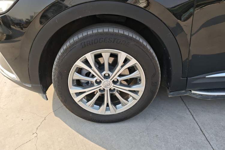 Used Buick Envision 2021 Encore Plus 652T Five-Seat Luxury Model
