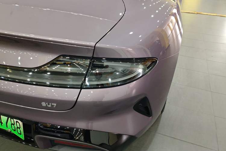 Used  SU7 2024 Rear-Drive Long-Range Intelligent Driving Version
