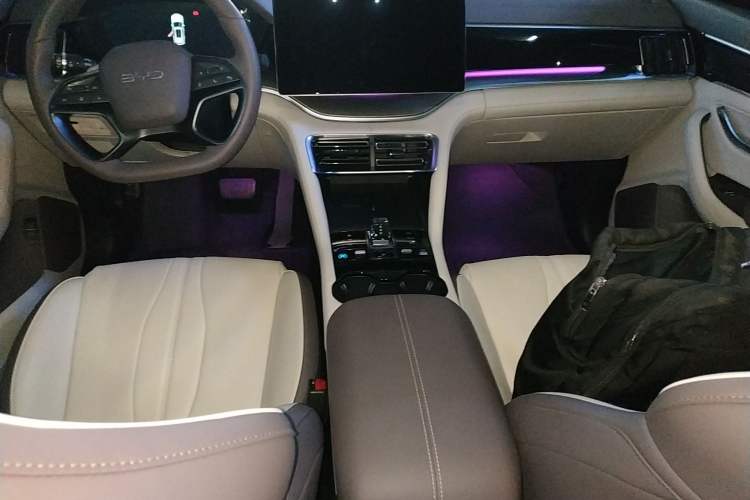 Used BYD Song PLUS New Energy 2025 EV 520km Premium Version
