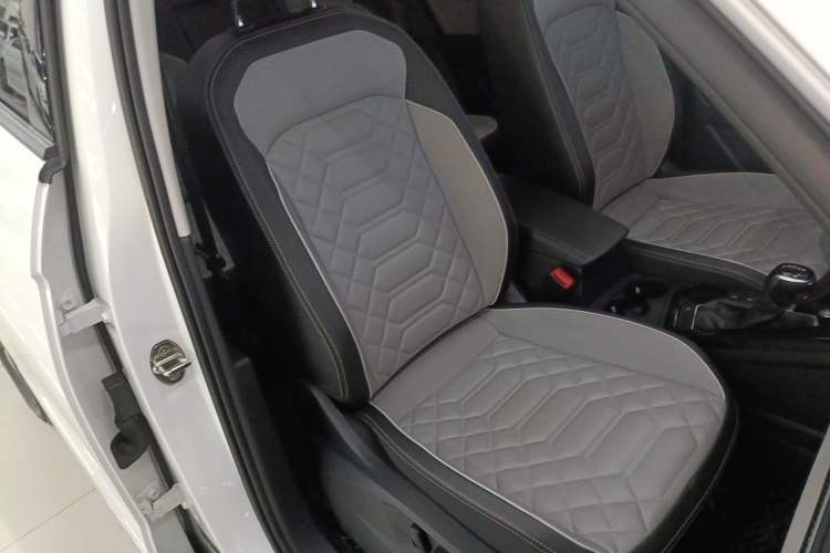 Used Volkswagen Tayron 2023 330TSI Two-Wheel-Drive Luxury Plus Advanced Version
