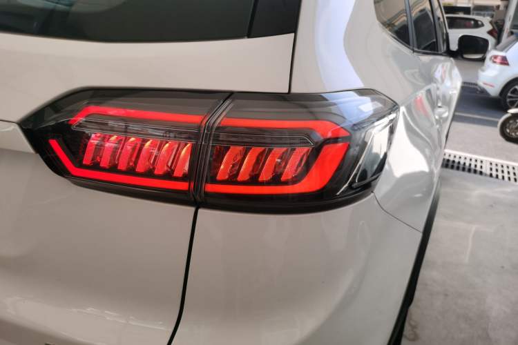 Used Chery Tiggo 8 PLUS 2022 290TGDI DCT Luxury Edition+
