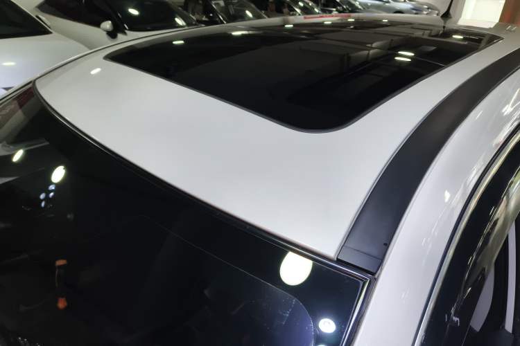 Used Nissan X-Trail 2015 2.0L CVT Comfort MAX Edition 2WD
