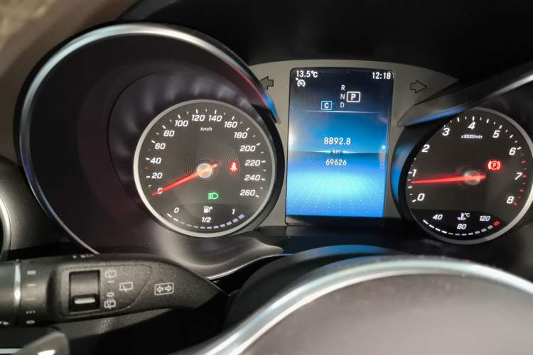 Used Mercedes-Benz GLC 2020 GLC 260 L 4MATIC Dynamic Model