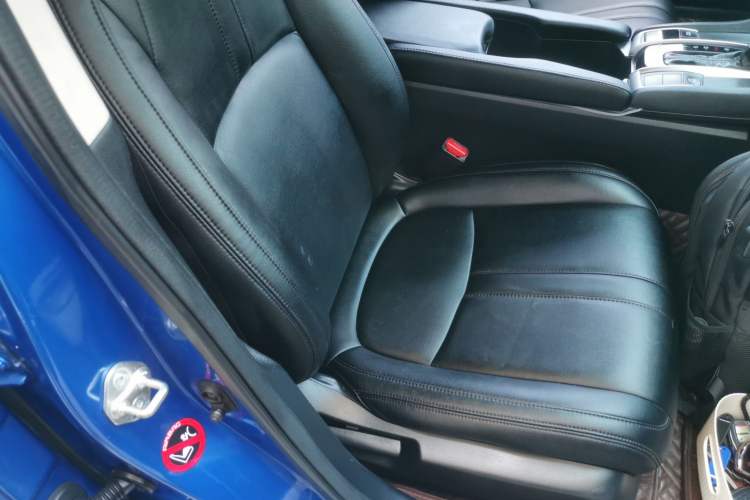 Used Honda Civic 2016 220TURBO CVT Prestige Edition
