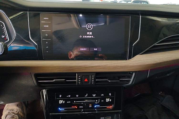 Used Volkswagen Passat 2020 330TSI Luxury Edition China VI