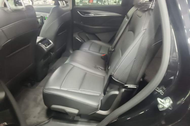 Used Buick Enclave 2022 652T Two-Wheel-Drive Prestige 7-Seater