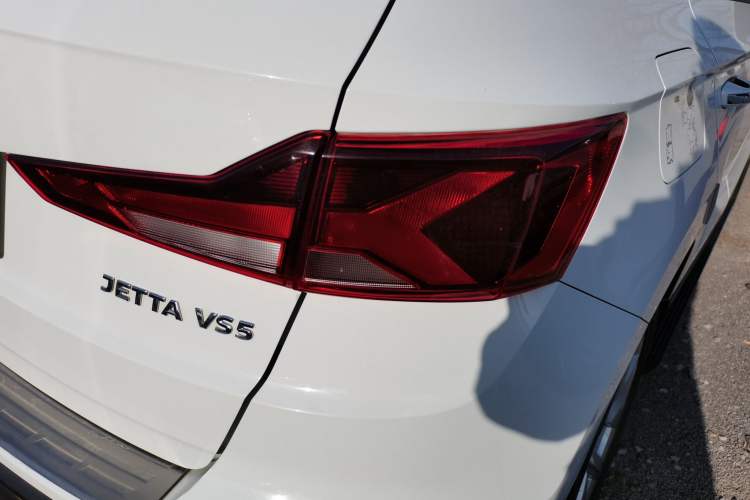 Used Jetta VS5 2022 280TSI Automatic Enjoyment Pro Trim
