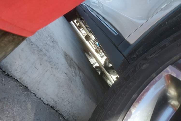 Used BYD Tang 2018 2.0T Automatic SmartConnect Prestige 7-Seater China V Standard
