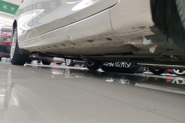 Used Nissan Tiida 2021 1.6L CVT Cool Edition
