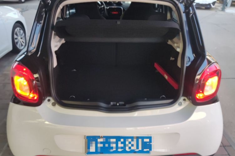 Used  forfour 2016 1.0L 52 kW Passion Edition