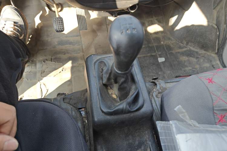 Used Wuling Zhiguang 2015 1.2L Practical LS-I Model
