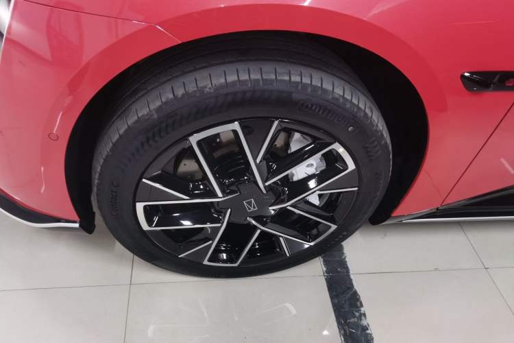 Used  06 2025 Ultra Pure Electric Edition
