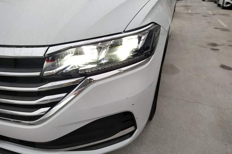 Used Volkswagen Viloran 2024 330TSI Luxury Edition