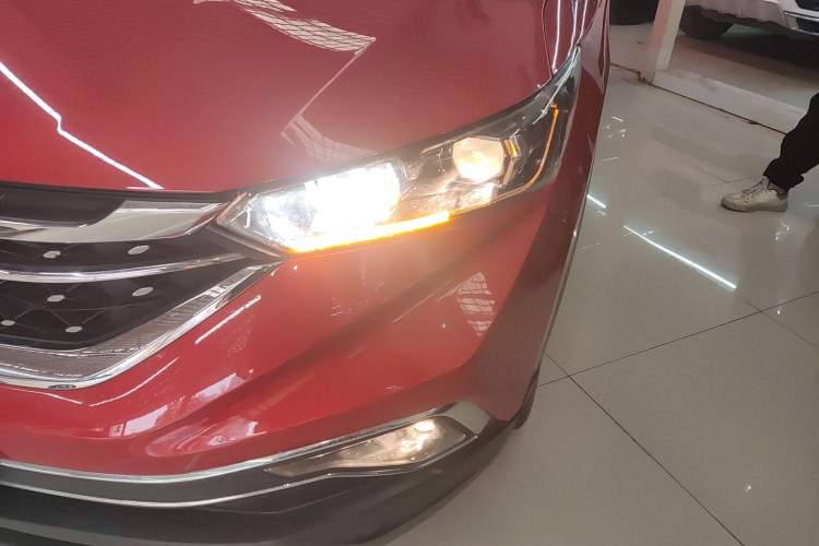 Used Dongfeng Aeolus AX7 2020 1.6T Automatic AI Navigation Model China VI Standard
