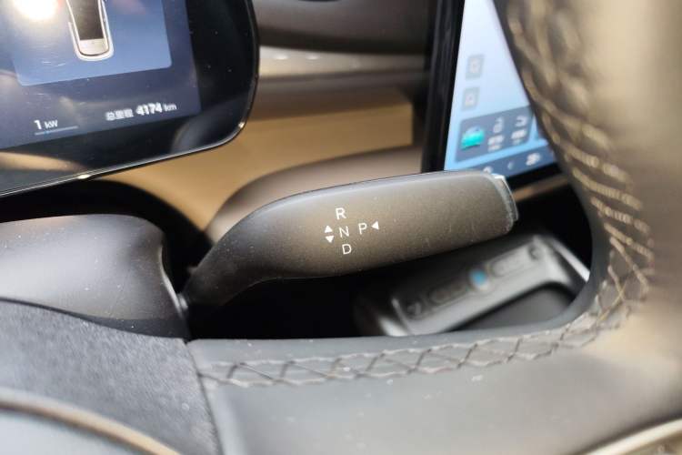 Used BYD Dolphin 2025 Smart Drive Version 420 km Freedom Edition
