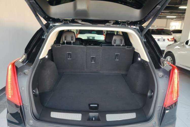 Used Cadillac XT5 2016 25T Luxury Model
