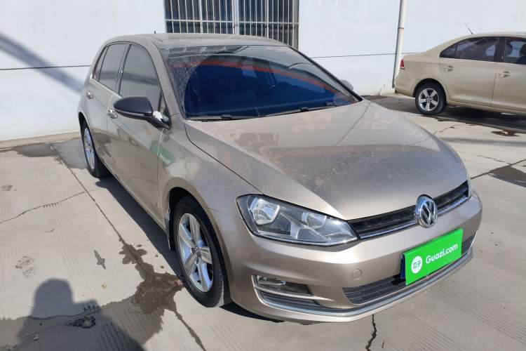 Used Volkswagen Golf 2015 1.4TSI Automatic Comfort Model
