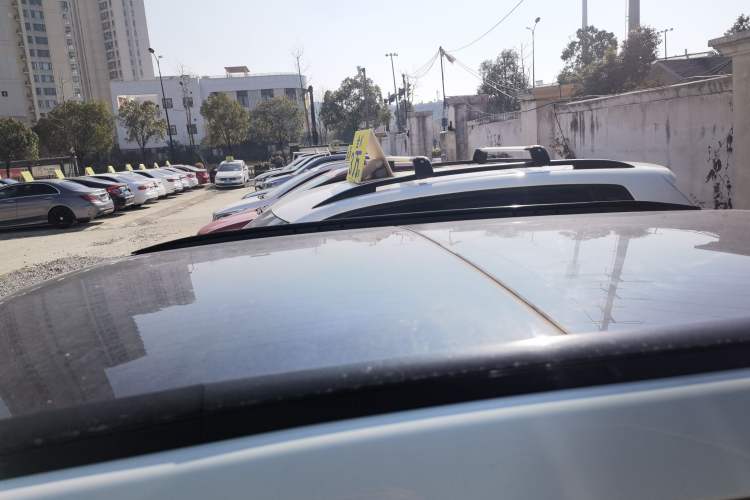 Used Hyundai ix25 2017 1.6L Automatic Smart Version
