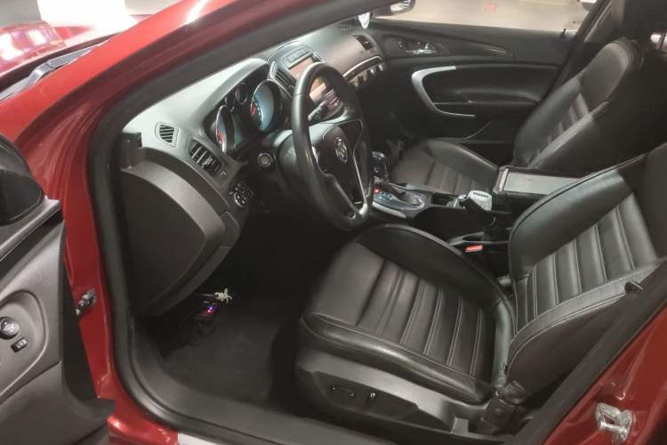 Used Buick Regal 2014 1.6T Fashionable Tech Edition
