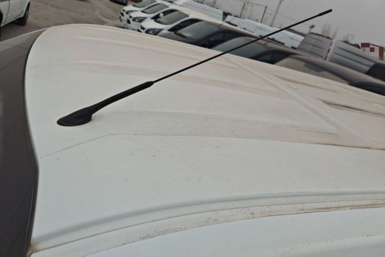 Used Ford Transit 2019 2.0T Diesel Commercial & Travel Short Wheelbase Low-Roof 7-Seater China VI Standard