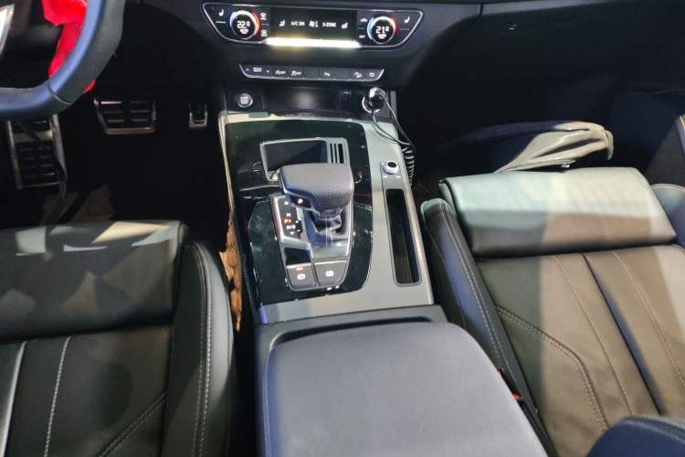 Used Audi Q5L 2024 40 TFSI Luxury Dynamic Edition
