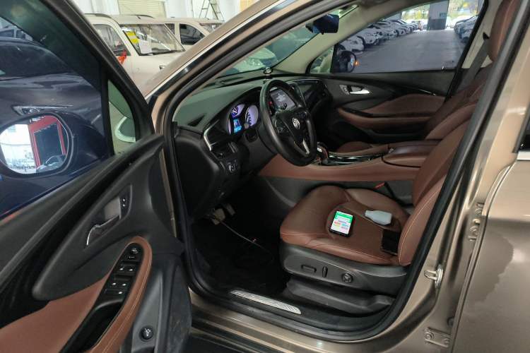 Used Buick Envision 2018 20T Two-Wheel Drive Luxury Model
