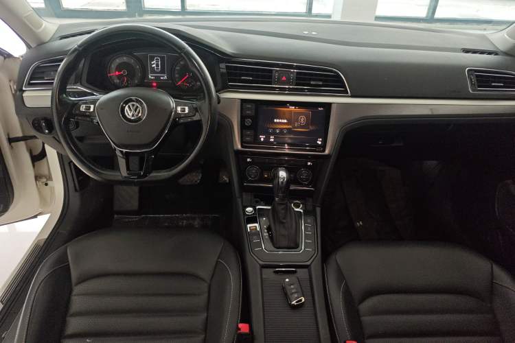 Used Volkswagen Lamando 2019 280TSI DSG Comfort Edition China VI standard
