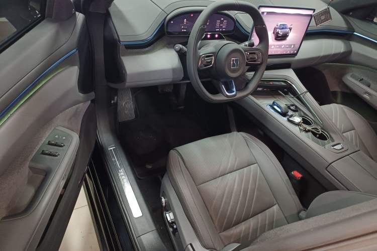 Used Zeekr 001 2025 WE Edition 95 kWh All-Wheel Drive
